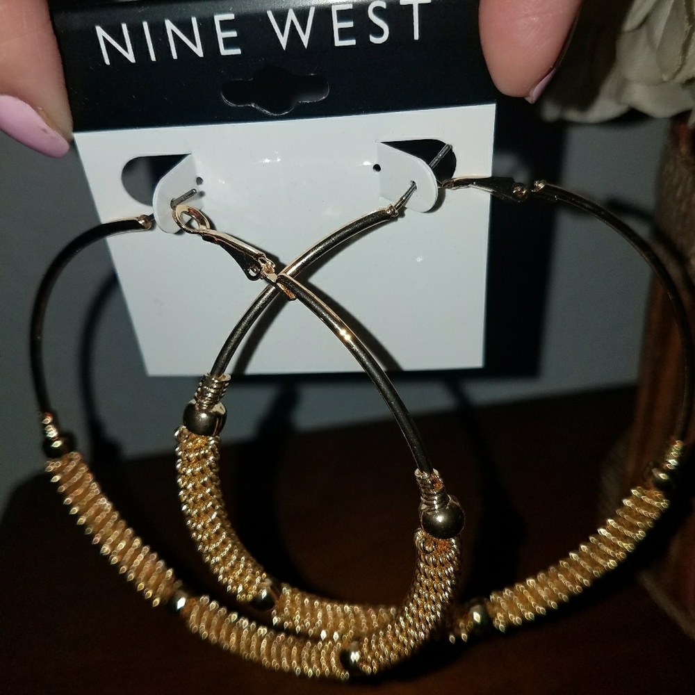 Nine West large gold hoops